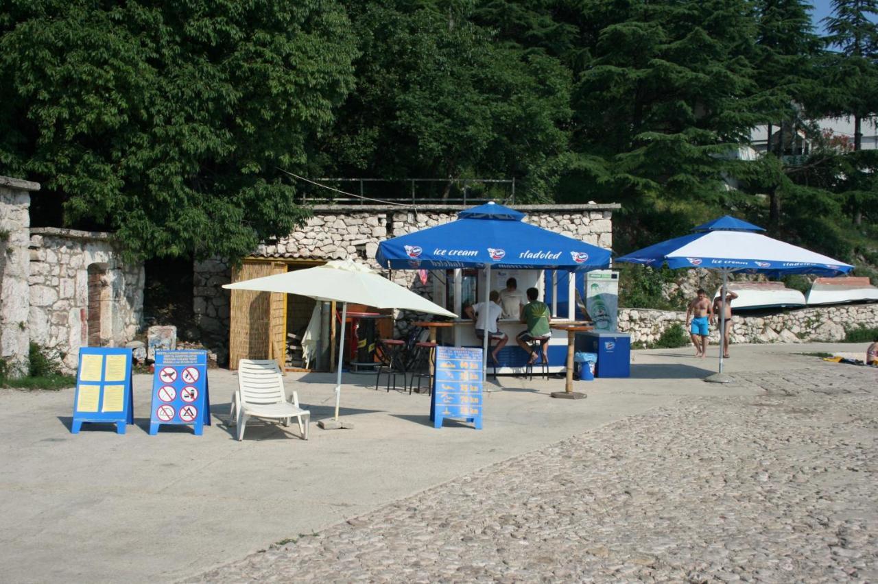 Apartments With A Parking Space Dramalj, Crikvenica - 5592 Exterior foto