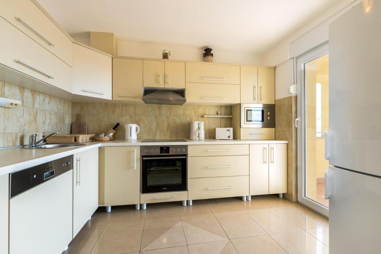 Apartments With A Parking Space Dramalj, Crikvenica - 5592 Exterior foto